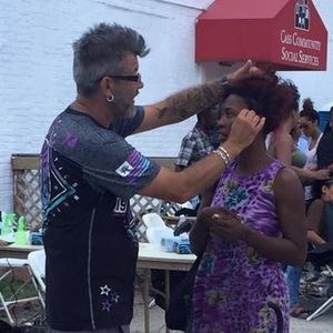 Meet your Posher, Christopher